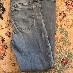 American Eagle Outfitters Light Blue Skinny Jeans